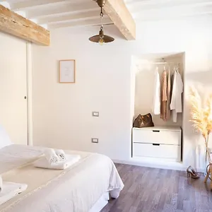  Apartment Orange Tuscany Flat